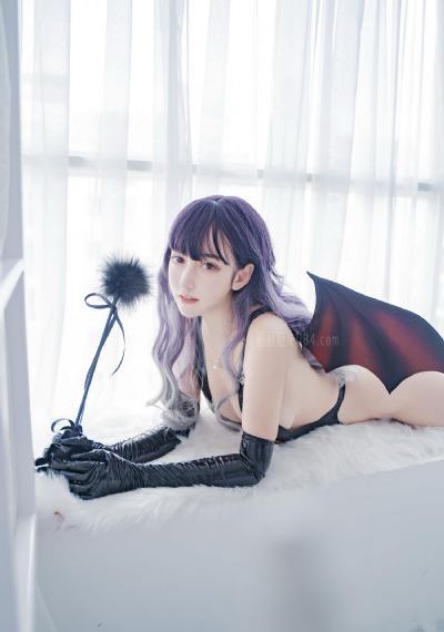 巨大女英雄_蓝光高清迅雷在线观看